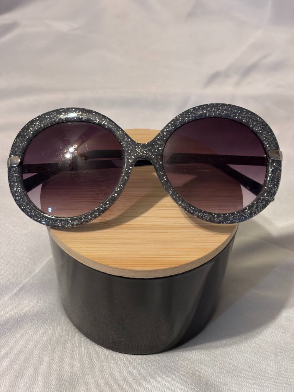 Women’s Oversized Round Glitter Sunglasses – Navy Blue & Silver